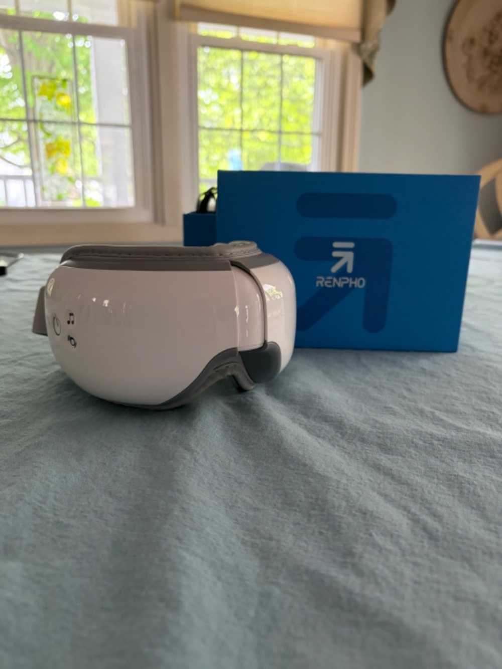 RenPho Massaging Eye Mask